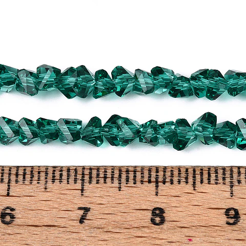 Cristal Triangular 4mm | Verde Esmeralda Traslucido