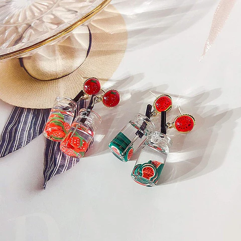 Colgante Botellas Coctel | Resina, plastico y metal
