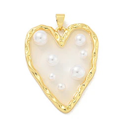  Colgante Corazón con perlas en resina | Baño de oro 18k