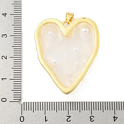  Colgante Corazón con perlas en resina | Baño de oro 18k