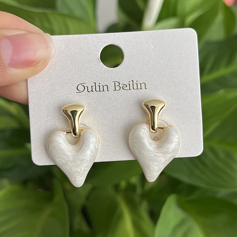 Aros Corazón de Resina | Baño de oro 18k