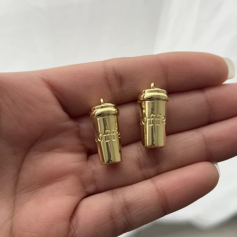 Colgante Botella Coffe | Baño de oro 18k