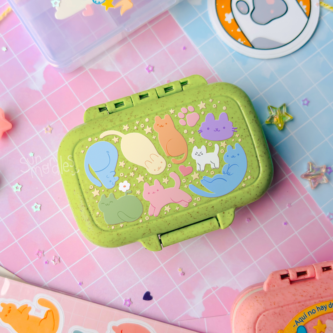 Pastillero Gatitos y estrellas [Hermético] 1