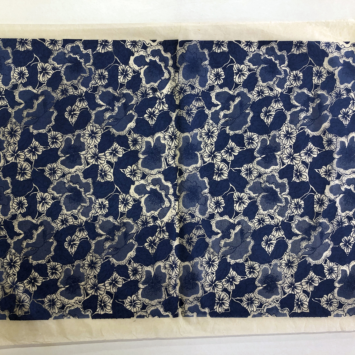 Underglaze decal (s40) 1