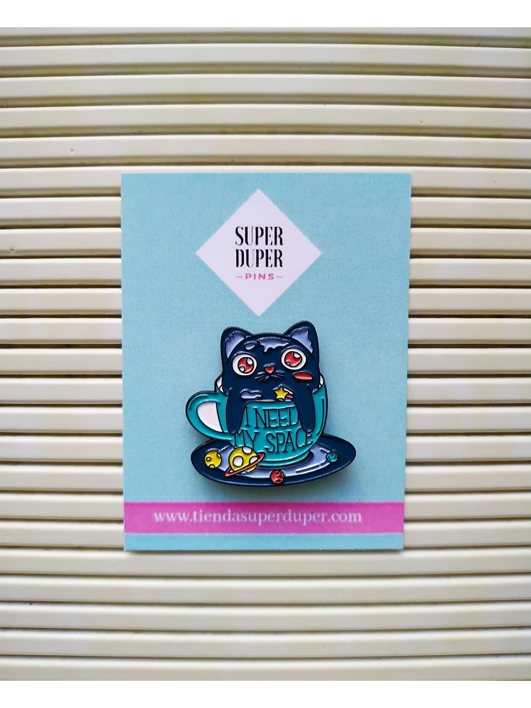 Gato espacial - I need my space 1