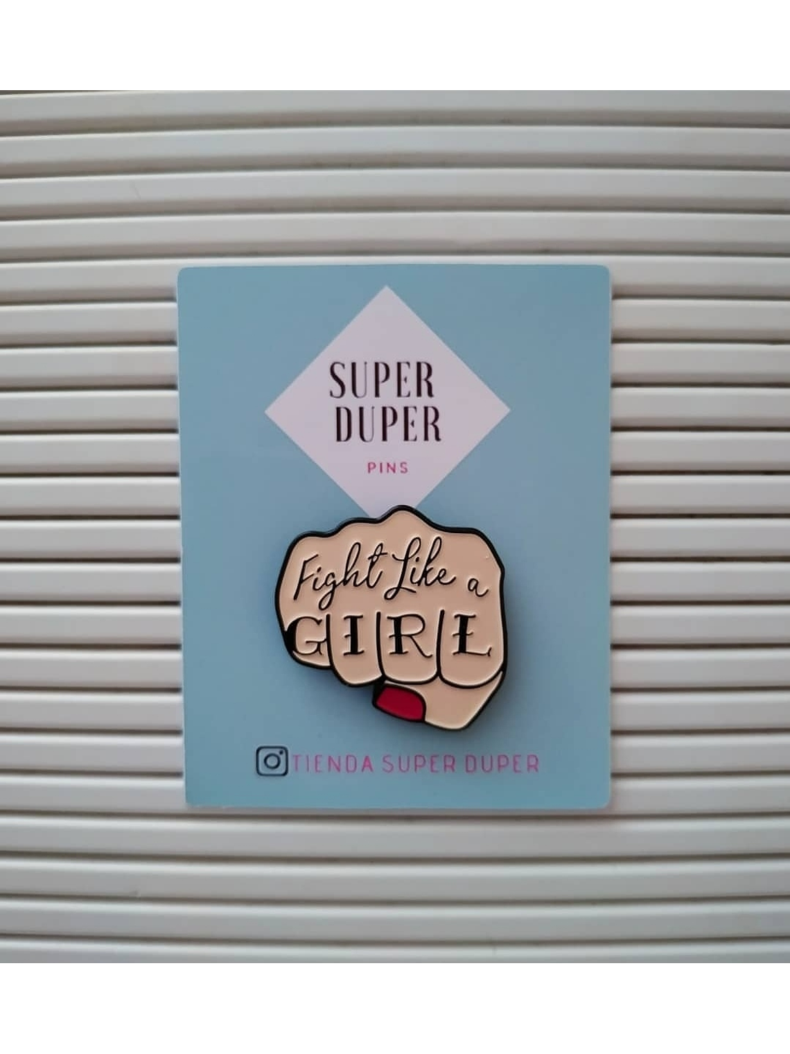 Puño fight like a girl 1