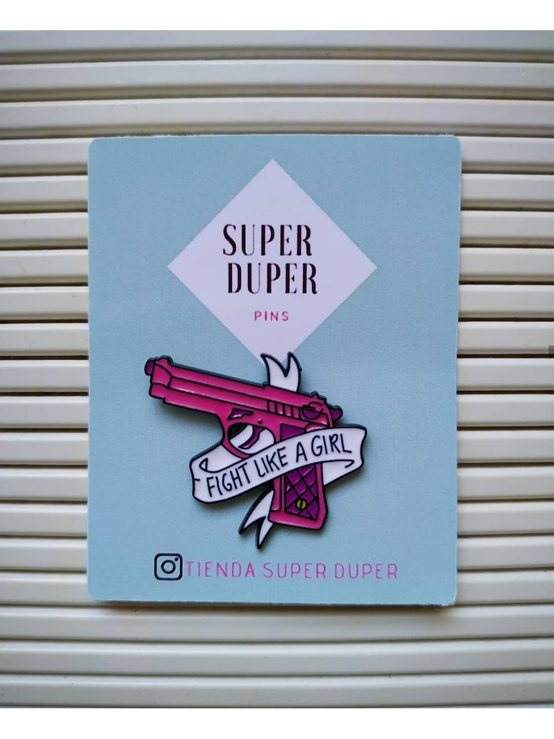 Revolver fight like a girl 1