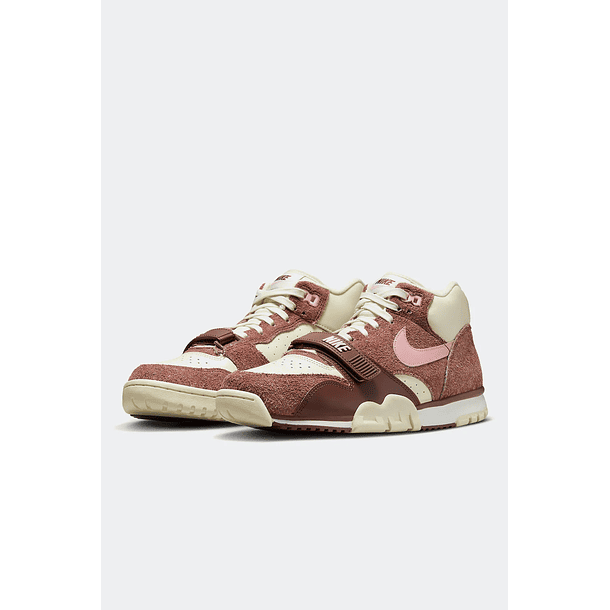 NIKE AIR TRAINER 1 VALENTINE'S DAY 2