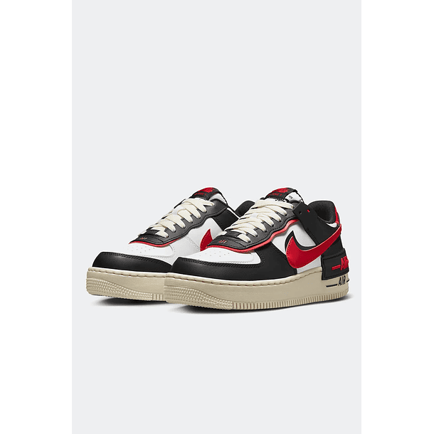 NIKE AIR FORCE 1 SHADOW BLACK/UNIVERSITY RED - MUJER 2