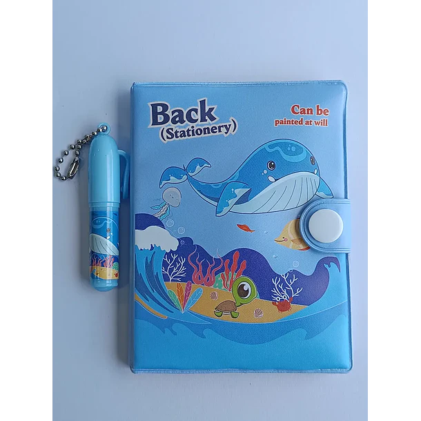 Mini Libreta Con Diseño De Ballena Broche Y Lápiz 11 X 8 Cm 1