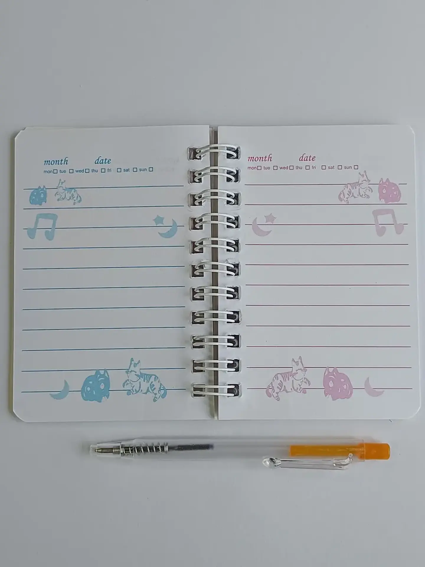 Mini Libreta Con Diseño De Gato Espiral y Lápiz 11 X 8 Cm 2