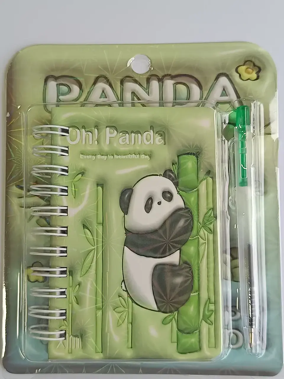 Mini Libreta Con Diseño De Panda Espiral Y Lápiz 11 X 8 Cm 4