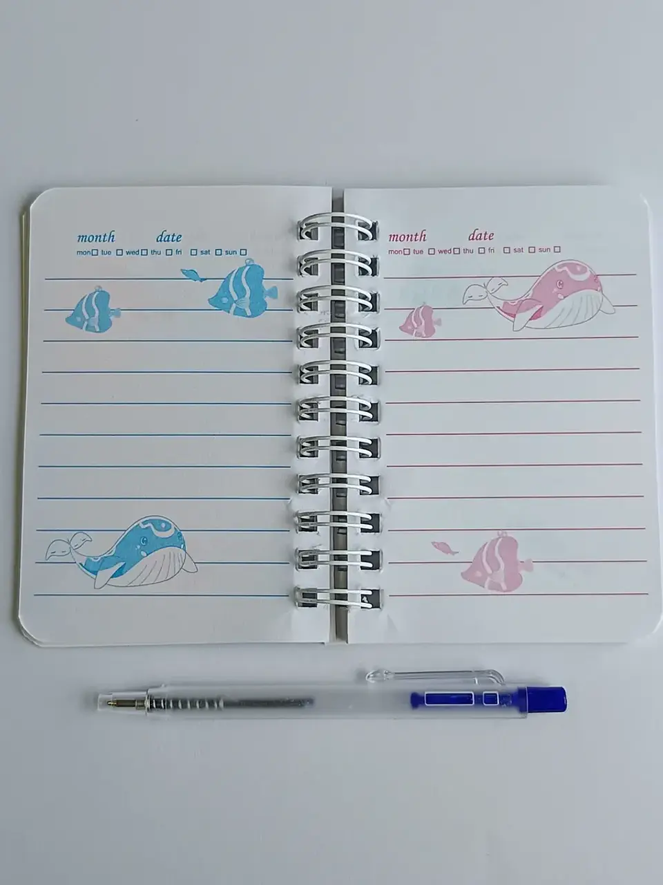 Mini Libreta Con Diseño De Ballena Espiral Y Lápiz 11 X 8 Cm 2
