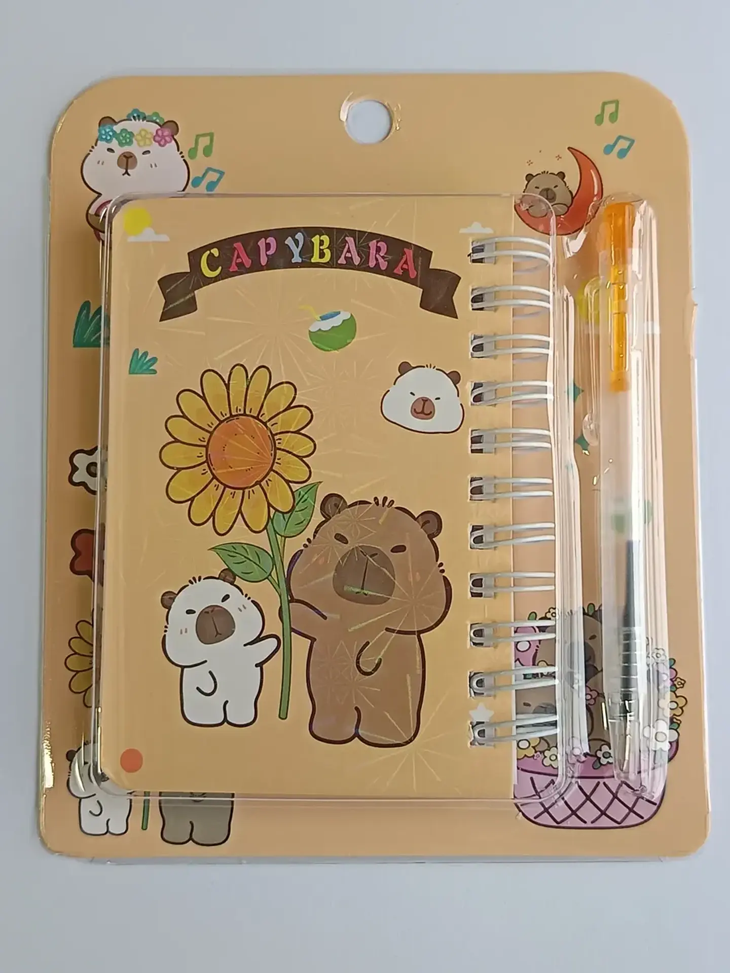 Mini Libreta Con Diseño De Capibara Espiral Y Lápiz 11 X 8 Cm 4
