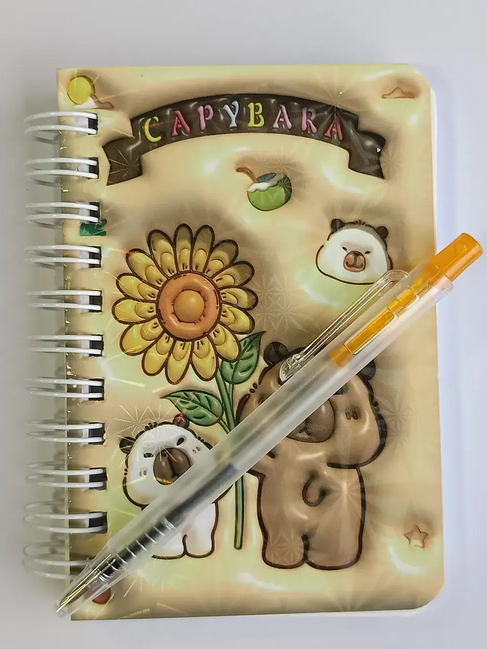 Mini Libreta Con Diseño De Capibara Espiral Y Lápiz 11 X 8 Cm 3
