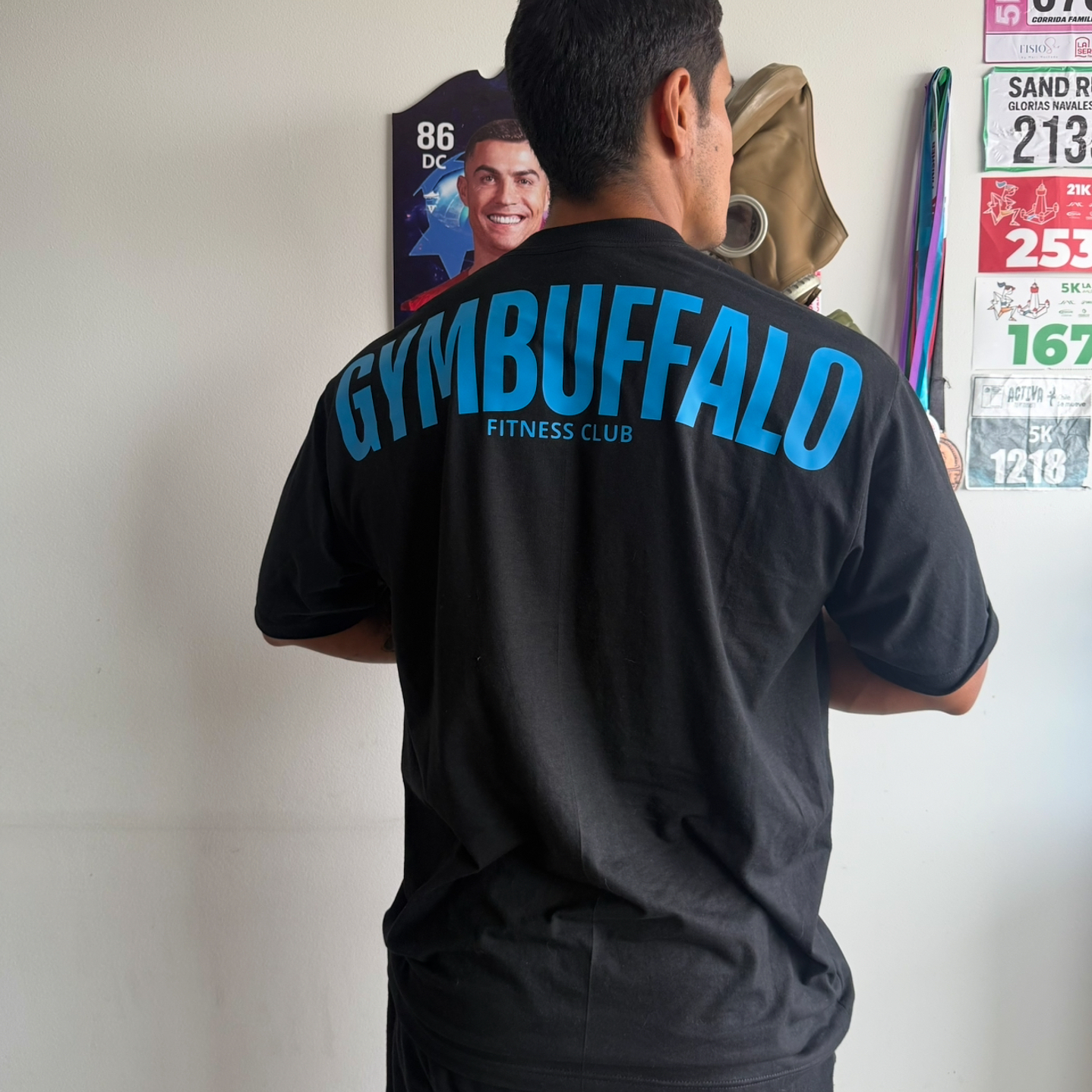 Polera Oversize Buffalo Club - Gymbuffalo Negro con celeste 1