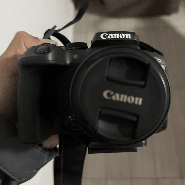 Camara Canon EOS r10 + Accesorios SUPER OFERTA 1