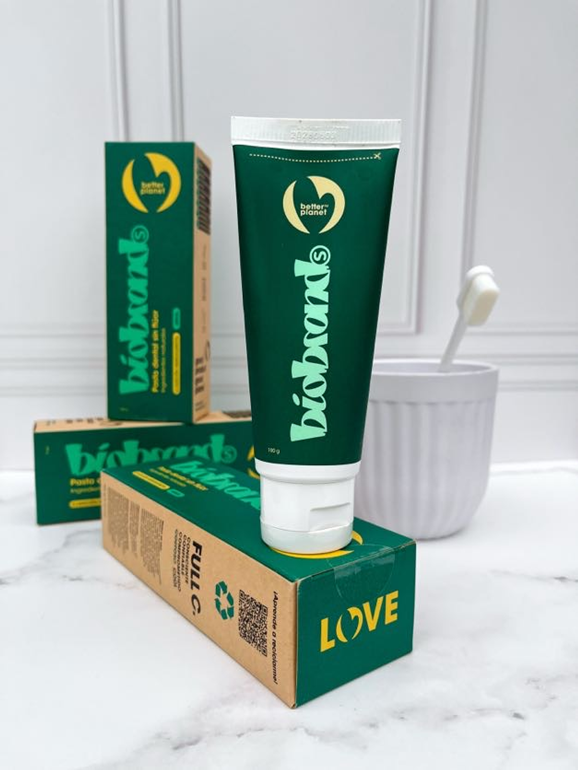 Pasta de dientes vegana y sin flúor Biobrands 1