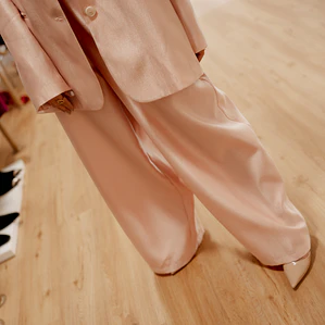 Calça com brilho