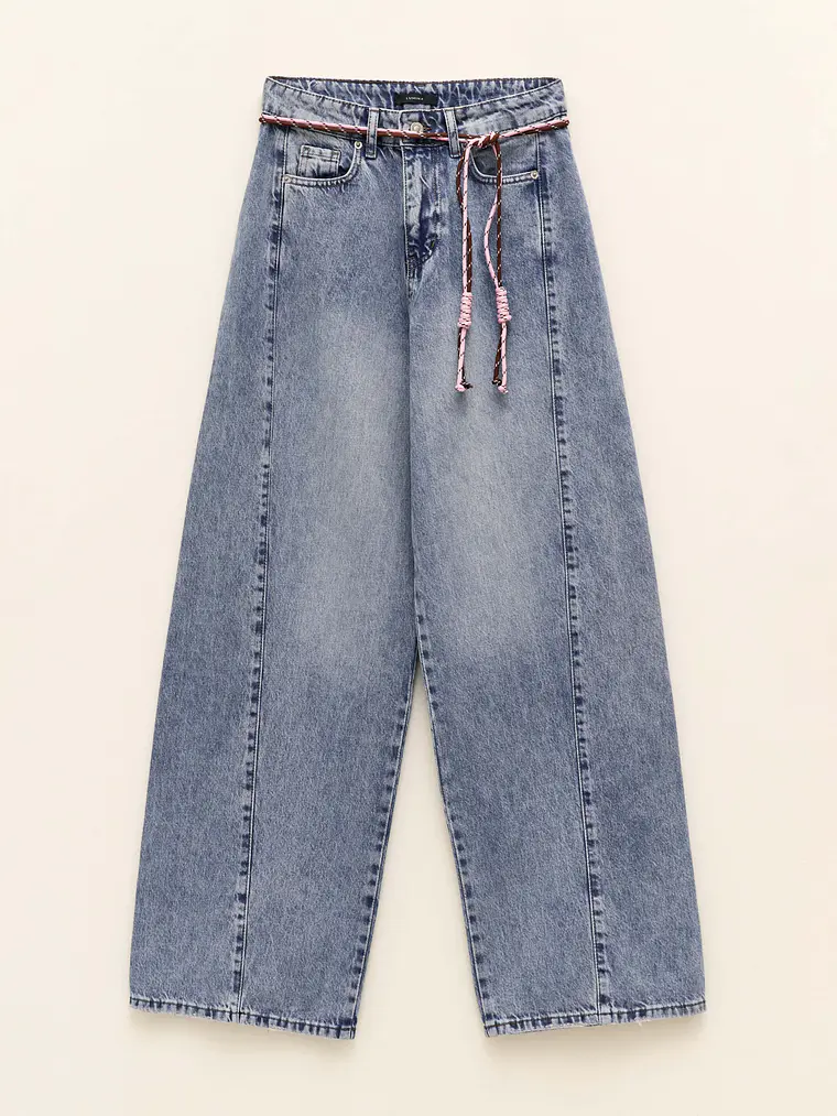 Calça de ganga com cinto 1