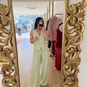 Calça pastel