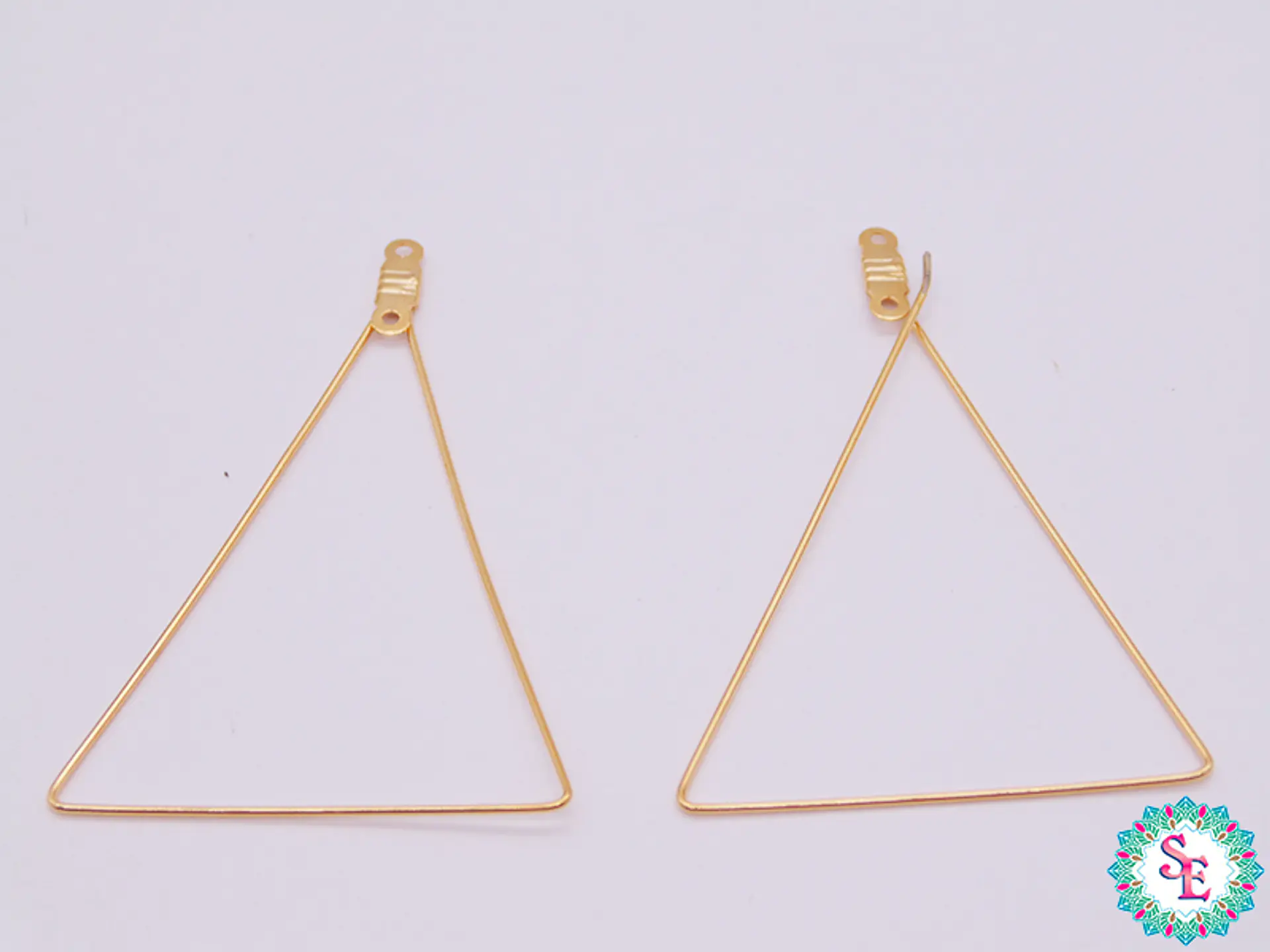 ORO GOLFI TRIANGULO ARETE 26*52*0.7MM 1