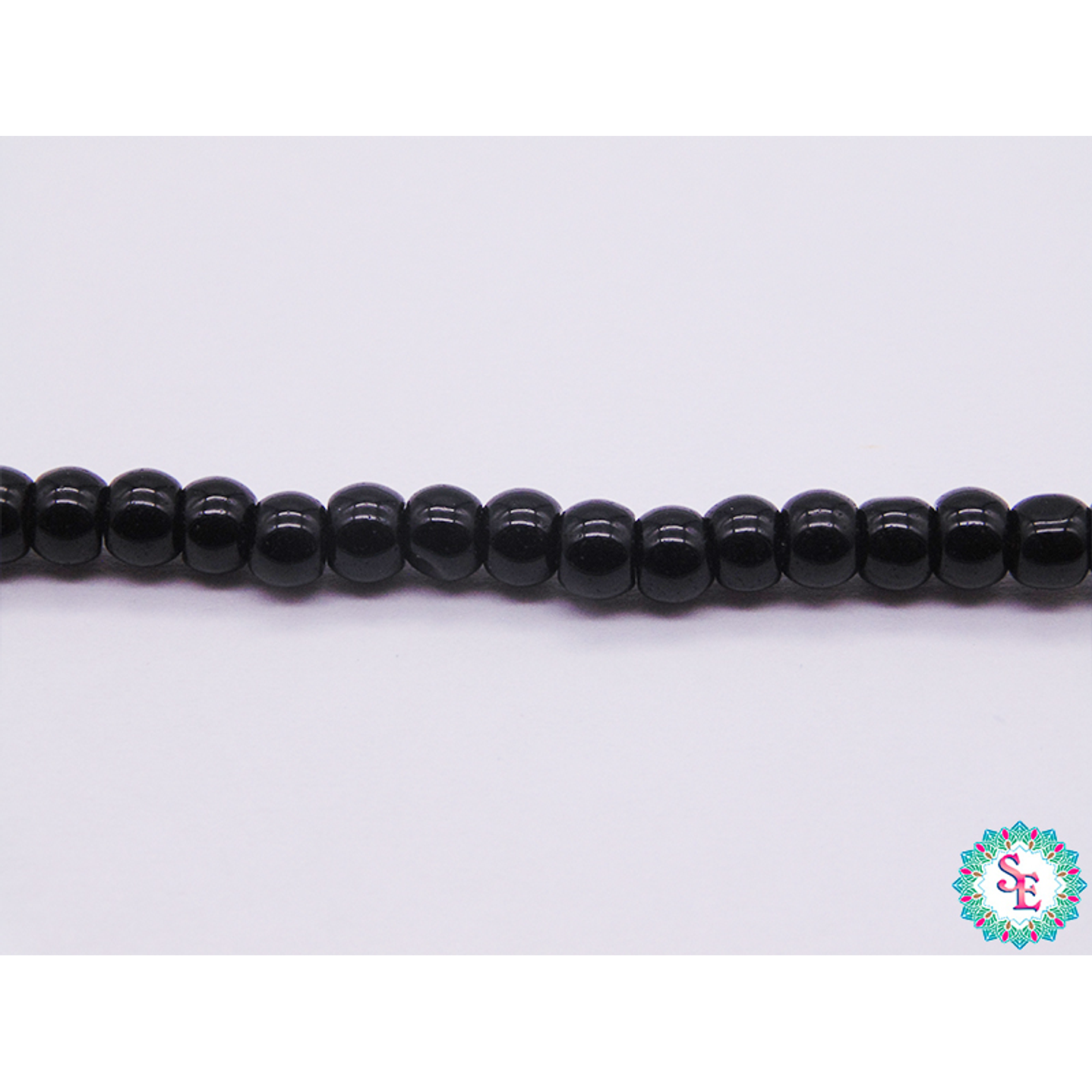 PERLA DE VIDRIO # 4MM NEGRO X 205 UDNA APROX  1