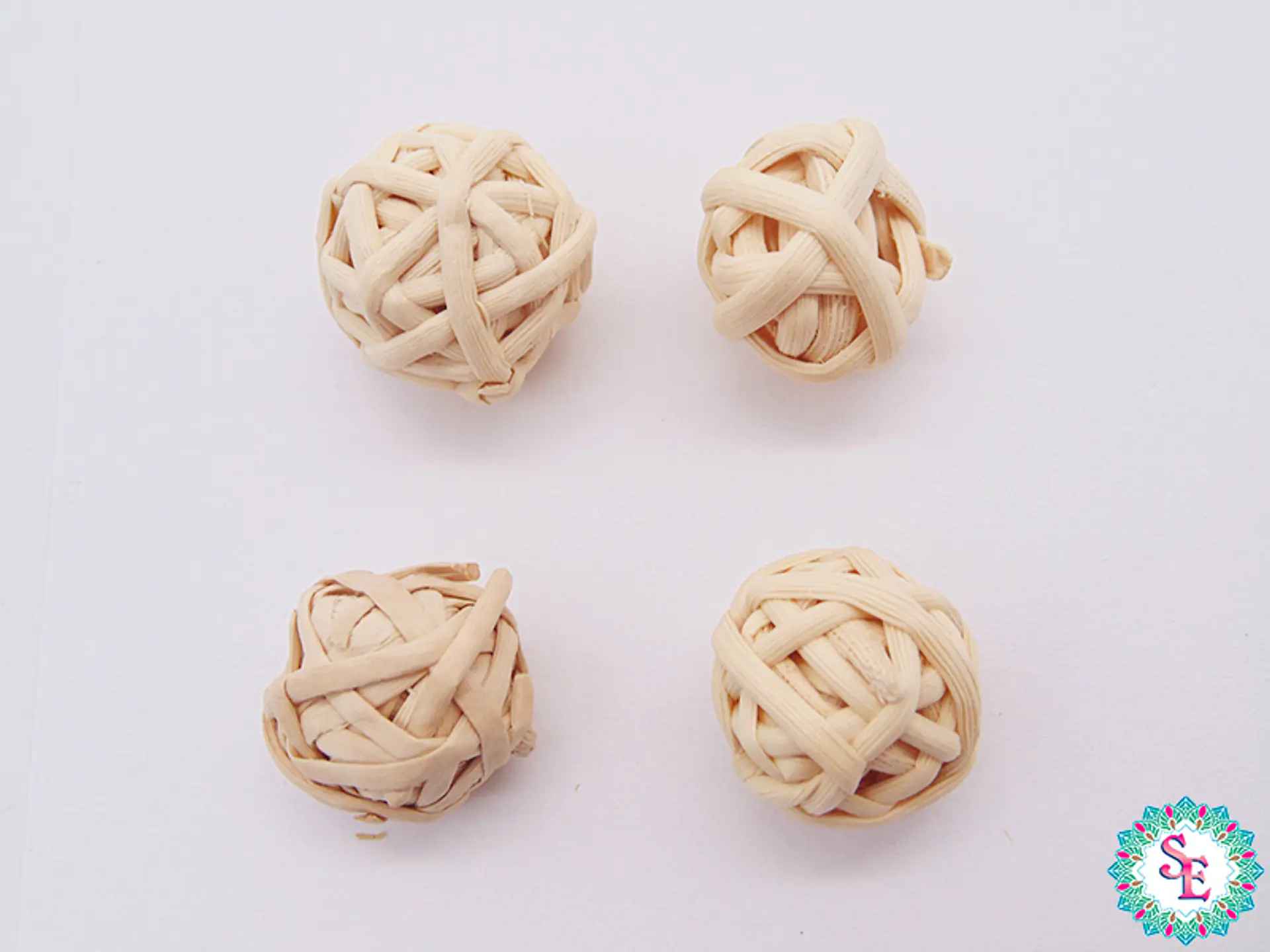 NATURAL IRACA BALL 20MM X 10 UNIT 1