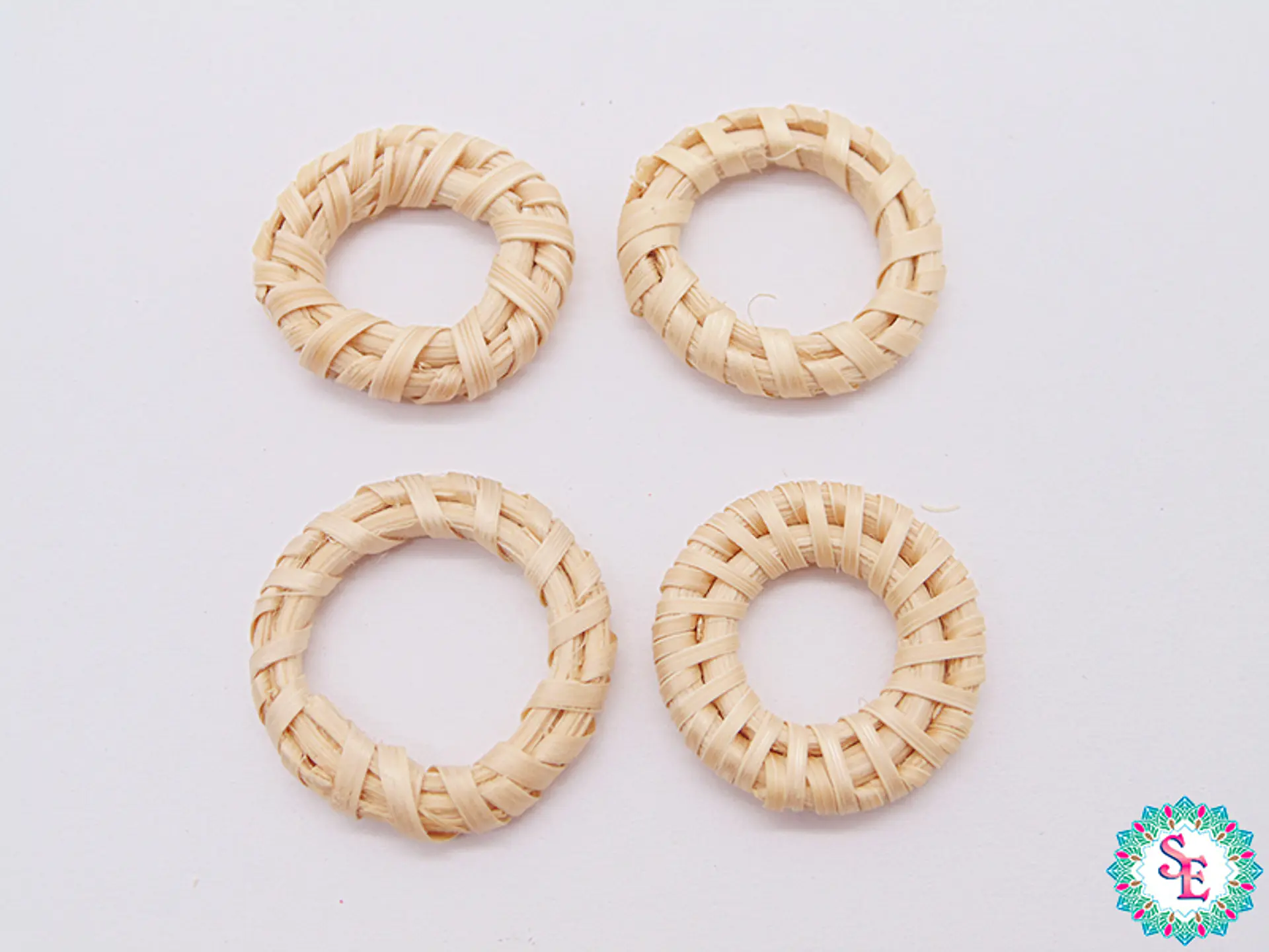 NATURAL IRACA HOOP 25MM X 10 UNIT 1