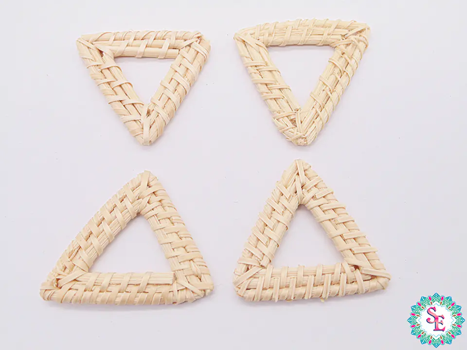 NATURAL IRACA TRIANGLE 50MM X 10 UNIT 1