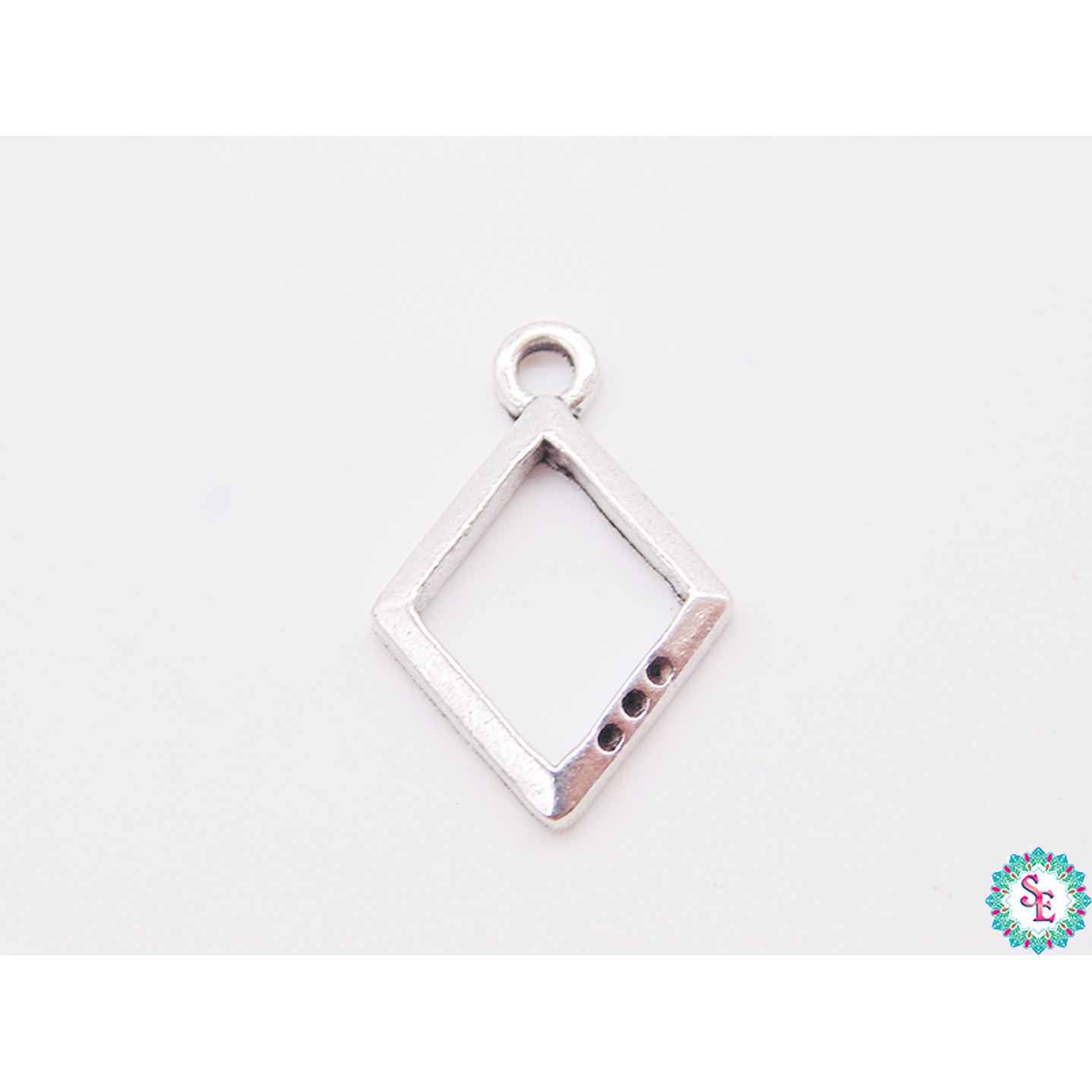 SAMAK PLATEADA DIJE 5 ROMBO SILUETA  20MM 1