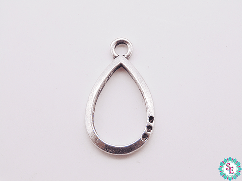 SAMAK PLATEADA DIJE 4 LAGRIMA SILUETA 10MM