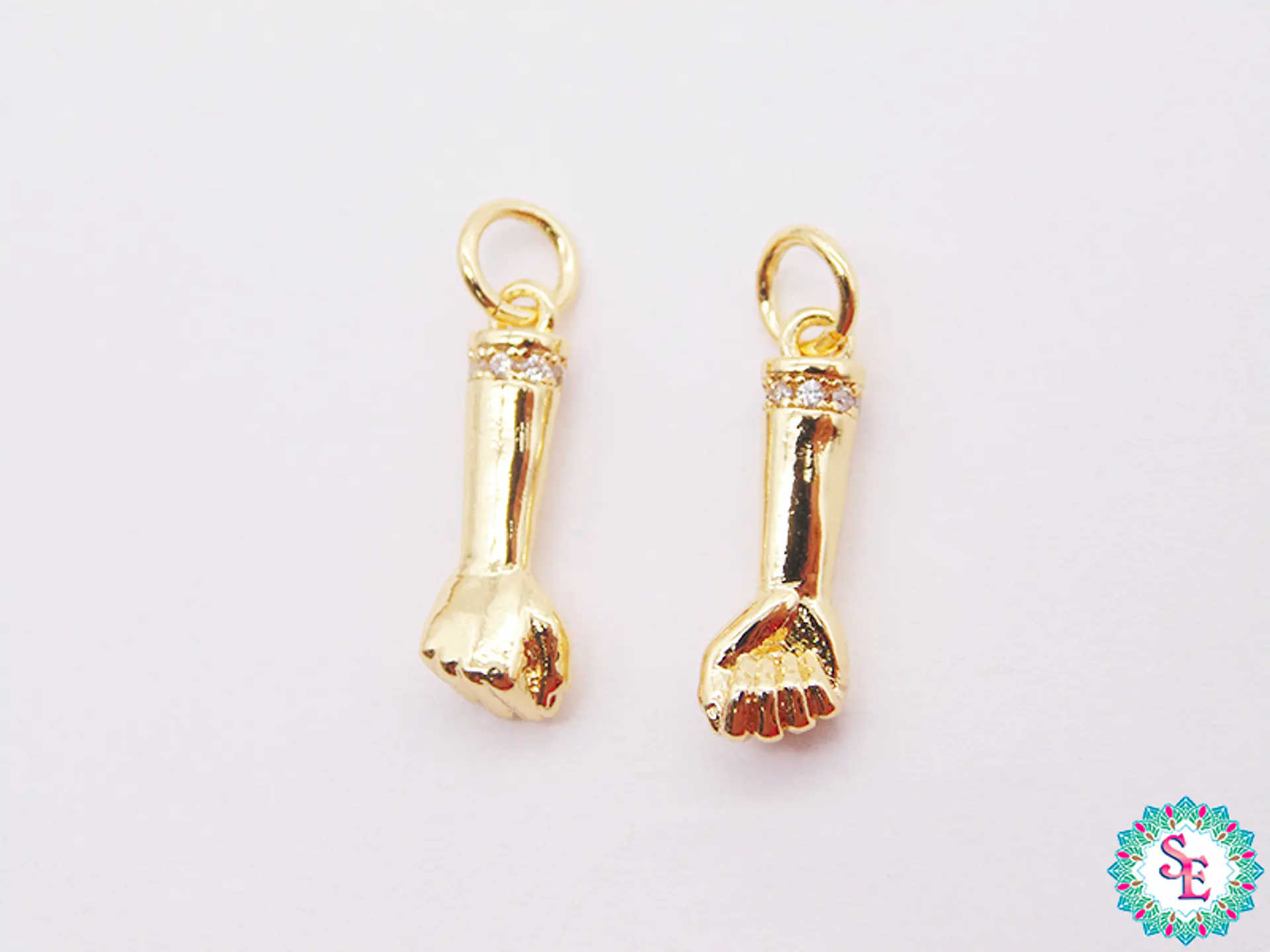 RODIO DORADO DIJE PUÑO CIRCON BLANCO 16.30MM 1