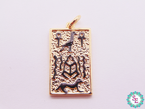 RODIO DORADO DIJE CUADRO DORADO NEGRO 19.74*12.39MM