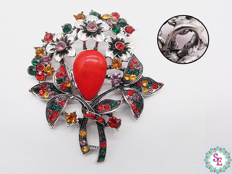 SAMAK SILVER PENDANT FLOWER GRD RED CENTER -5 (72.63MM) X UND