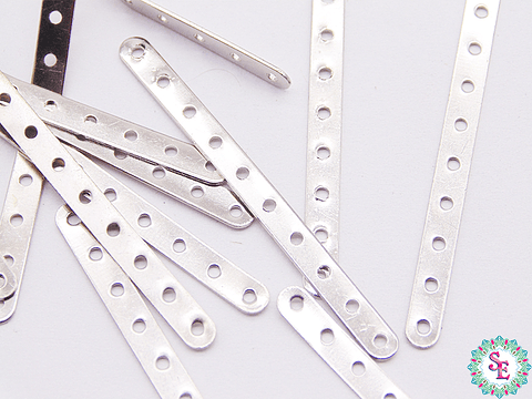 SEPARADOR LAMINA PLATEADO 45MM  10HUECOS X 200 UND 