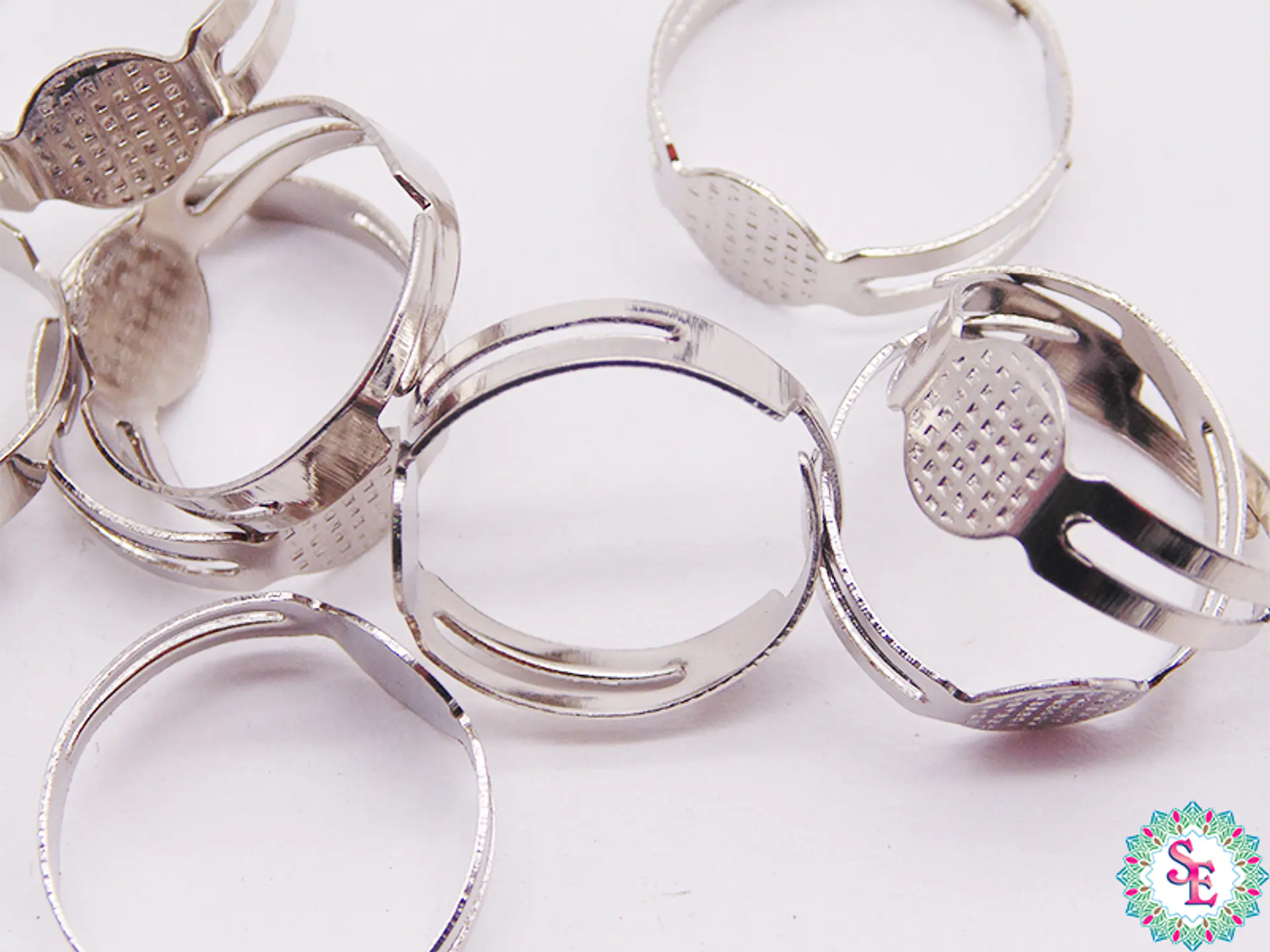 BASE PARA ANILLO FANTASIA PLATEADO 17MM X 50 UND  1