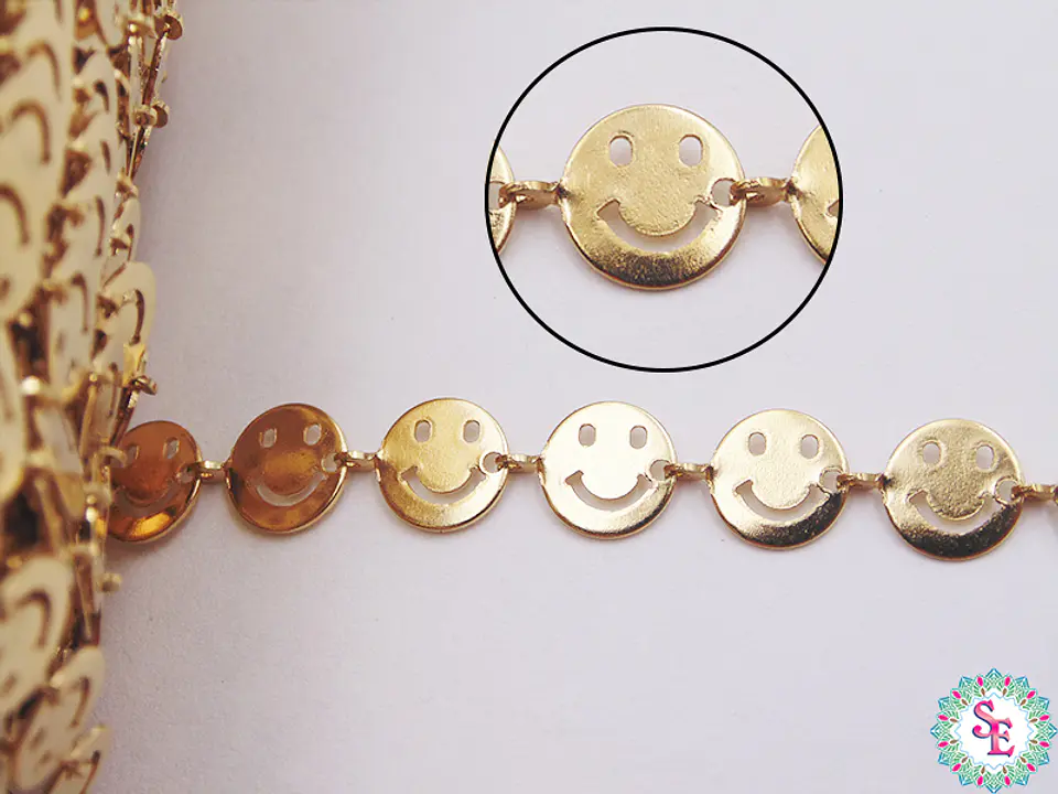 ACERO DORADO CADENA CARITA FELIZ 8MM  2
