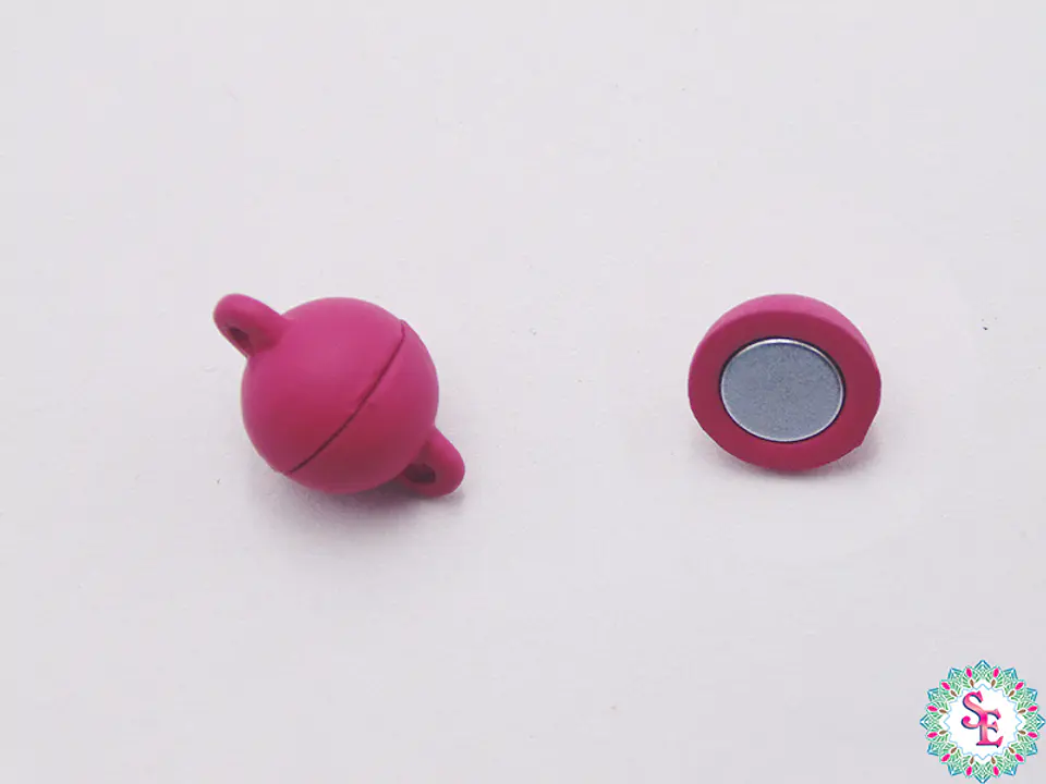 RODIO BROCHE REDONDO IMAN FUCSIA 8MM 1
