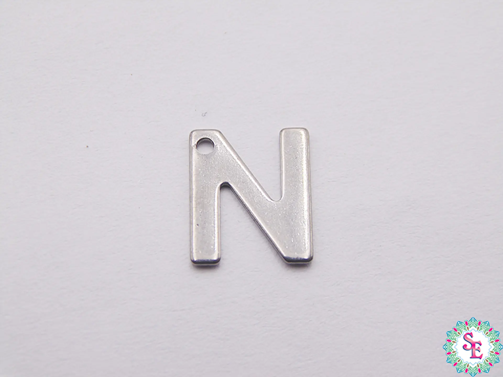 ACERO PLATEADO ABECEDARIO DIJE LETRA N  11MM 1