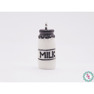 ACRILICO FIGURA DIJE BOTELLA LECHE NEGRA 21MM X UND 