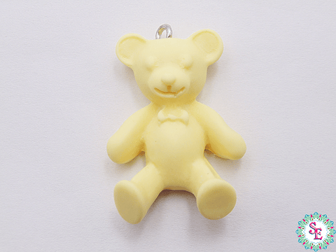 ACRILICO FIGURA DIJE OSO AMARILLOPASTEL 32*24 X UND 