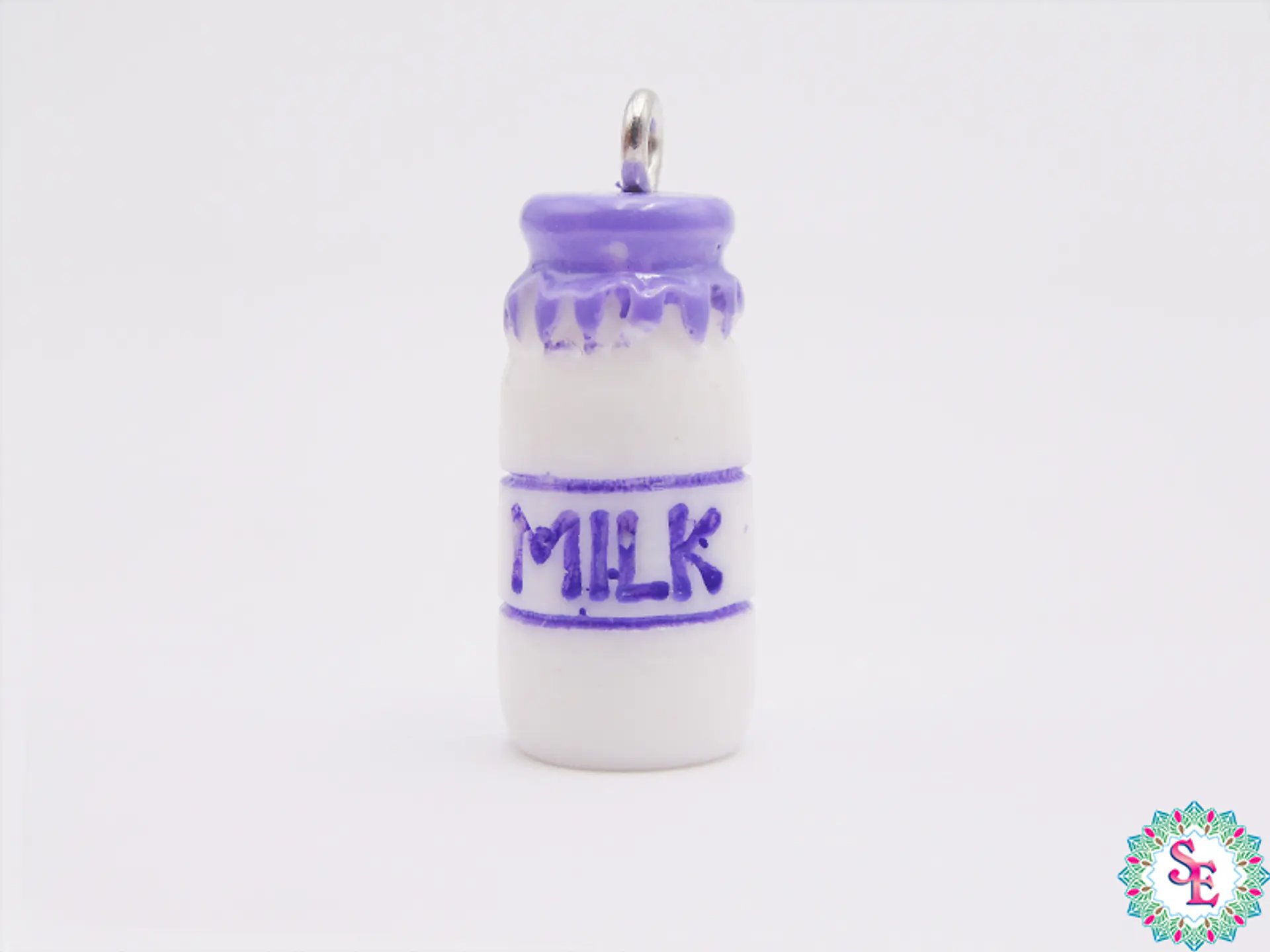 ACRILICO FIGURA DIJE BOTELLA LECHE LILA 21MM  1