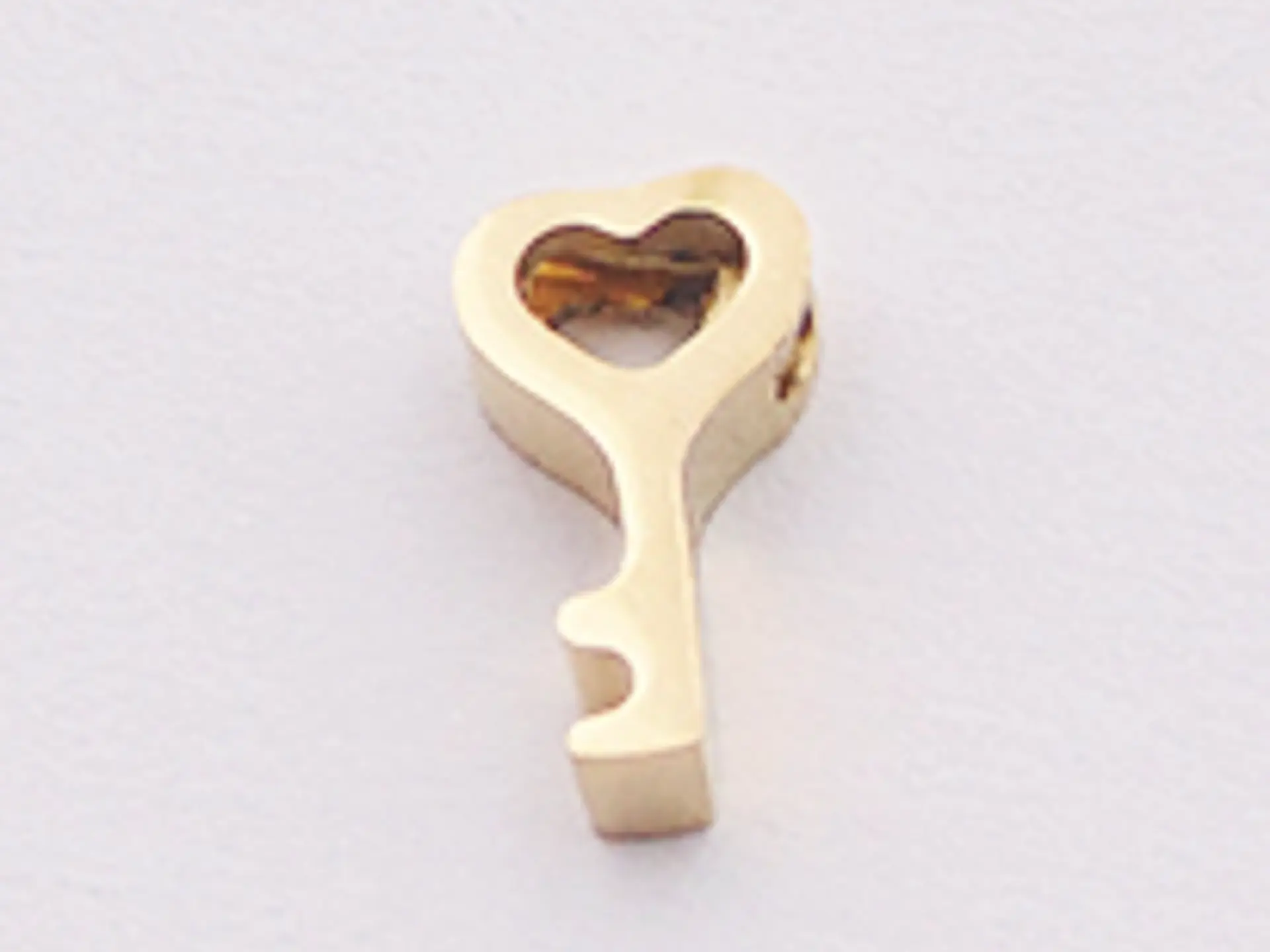 ACERO DORADO SEPARADOR LLAVE PEQUEÑA 8*5*3MM 1