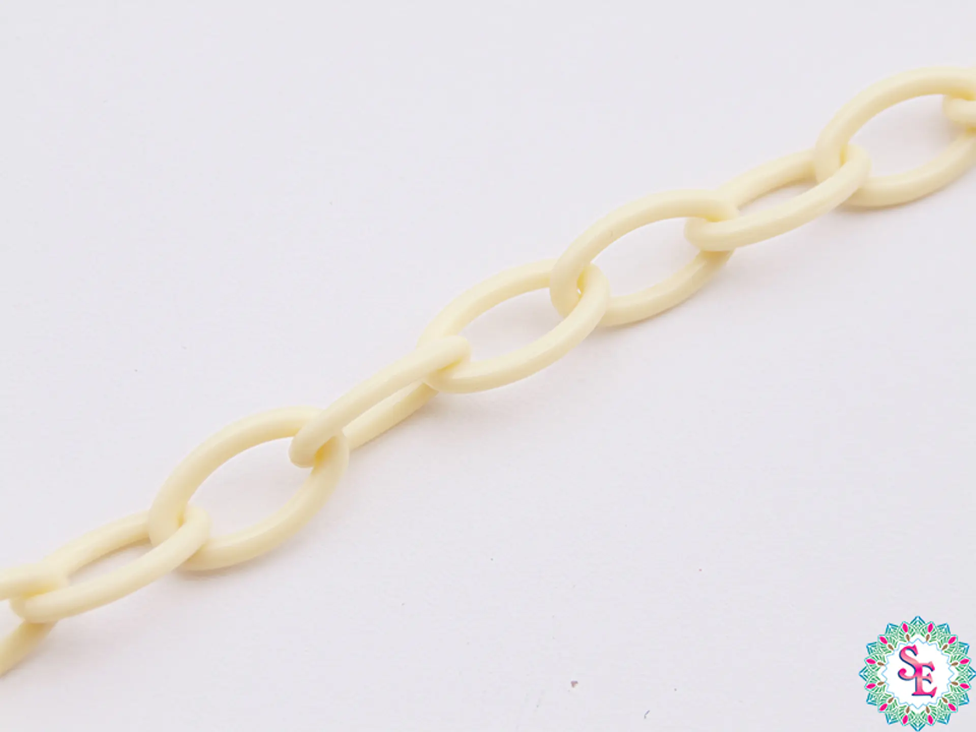 ACRILICO CADENA BEIS 8MM*50CM 1