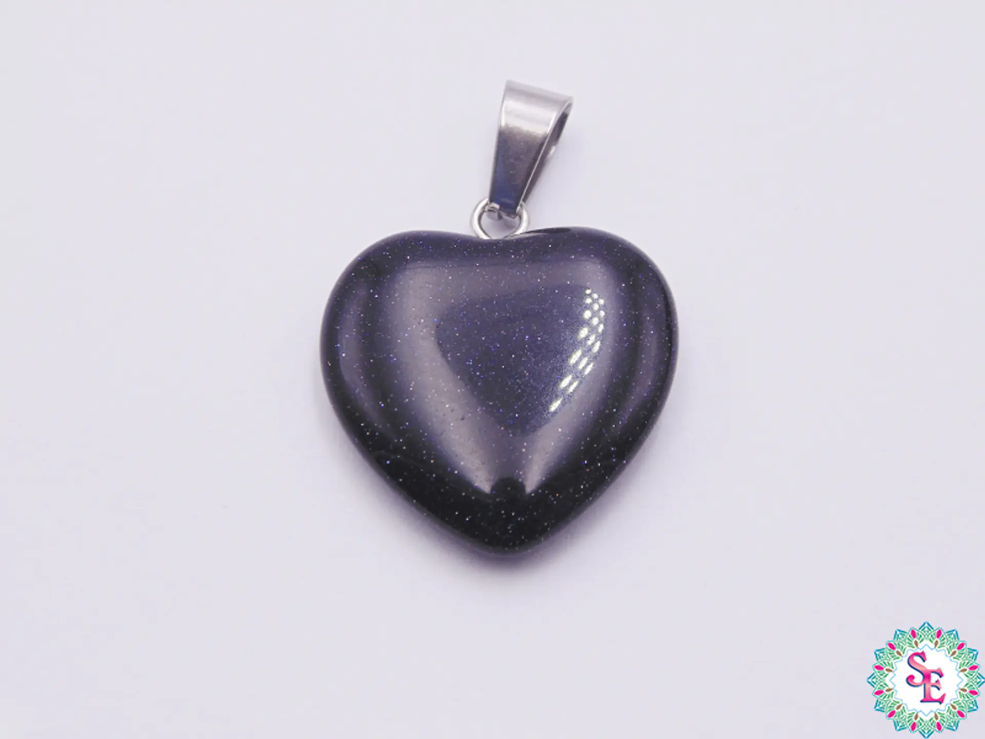 PIEDRA NATURAL CORAZON DIJE 20M LLUVIA DE PLATA 1