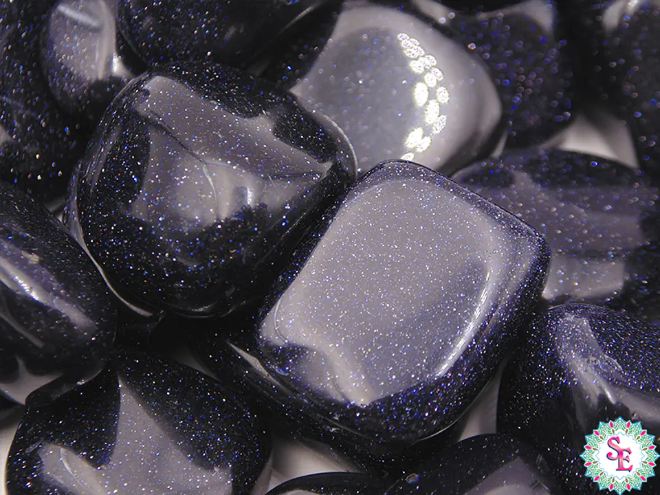 PIEDRA NATURAL MEDIANA TAMBOREADA LLUVIA PLATA 20-30MM 4