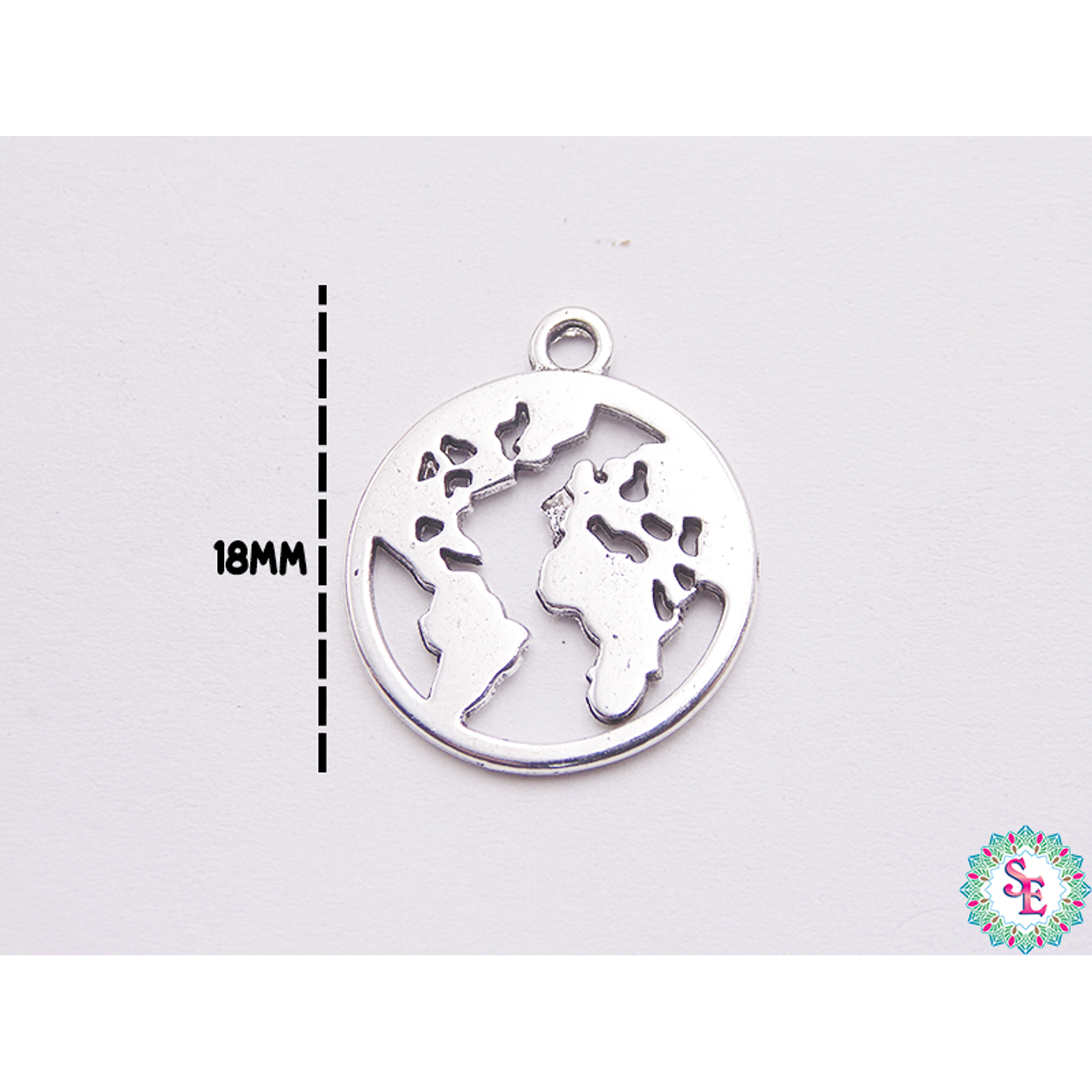 SAMAK PLATEADA DIJE 109 MAPA MUNDO 18MM  1