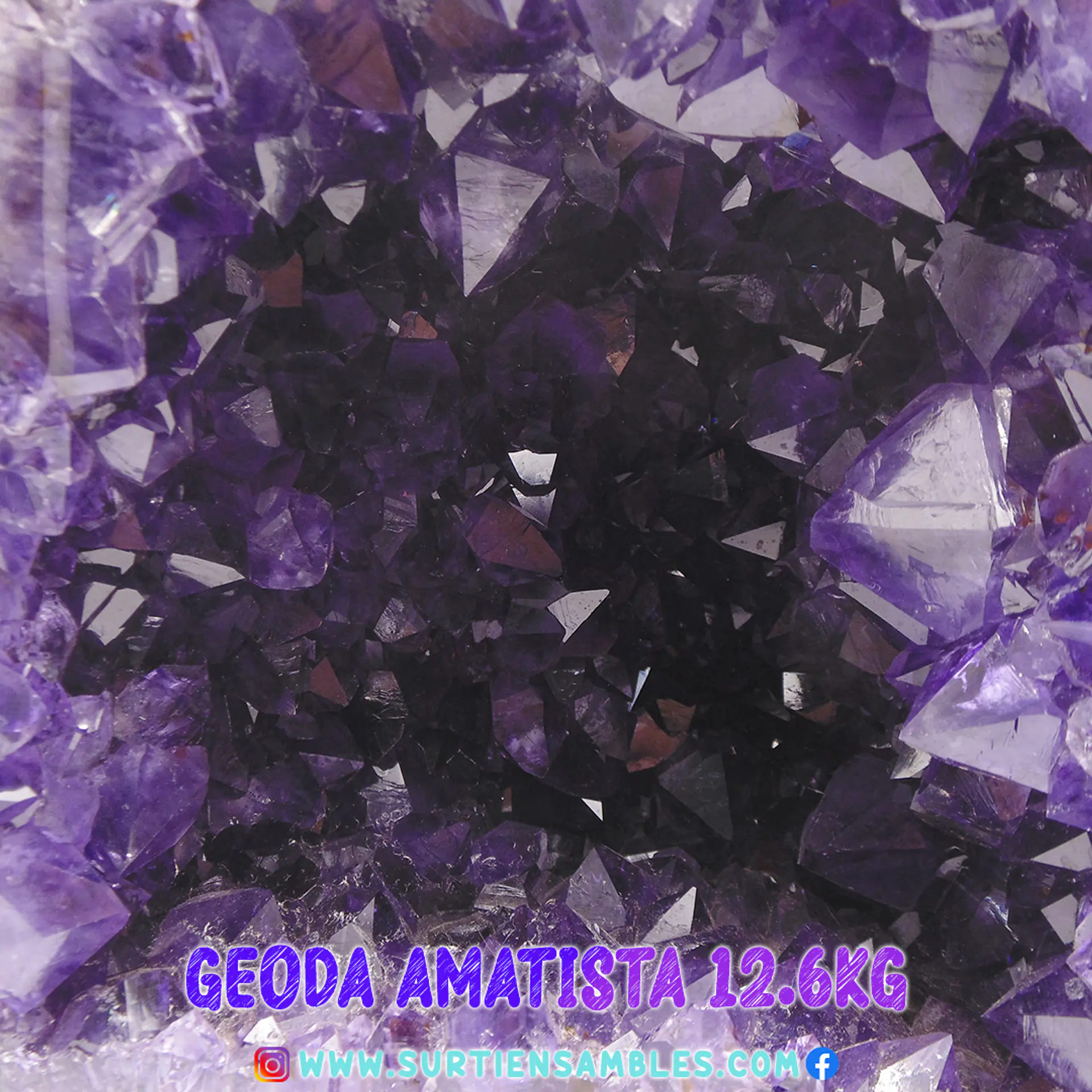 AMETHYST GEODE WITH WOODEN BASE 12.6KG 6