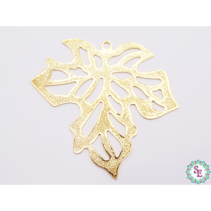 SAMAK DORADA  PECTORAL HOJA MAPLE GRANDE 92MM X UND 